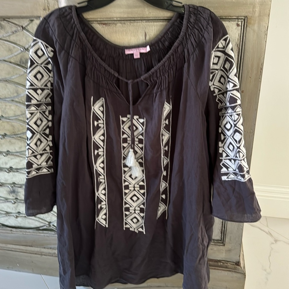 Calypso embrodiered 3/4 length sleeve cotton dark gray shirt blouse, size large
